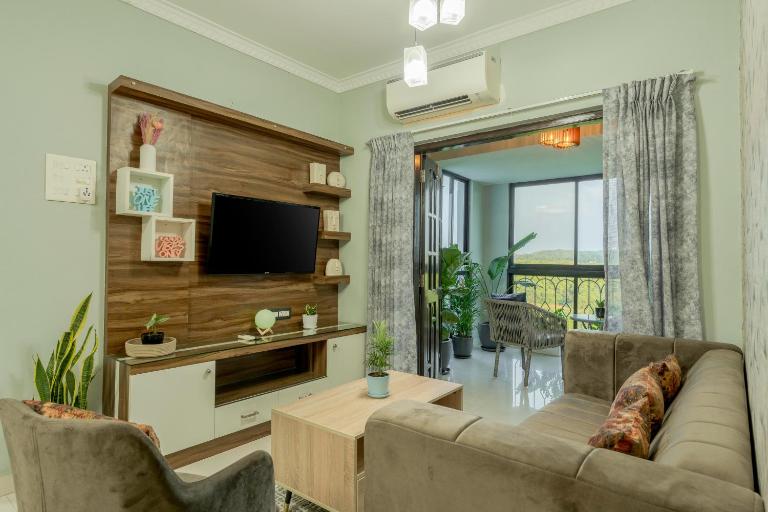 Idyllic Abode 2 bhk apartment - Ferienwohnung Mormugao