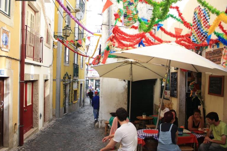 Sweet Alfama, Apartment 1 - Bed and Breakfast Lissabon