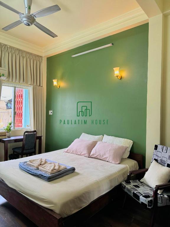 Paulatim House Saigon - Bed and Breakfast Ho Chi Minhstad