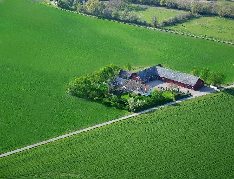 Lyckås Gårds Gästboende - B&B Höganäs