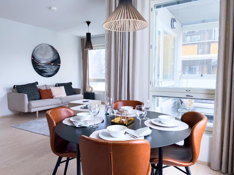 Stunning 1BR Apt In The City Centre with Free Garage - B&B Kuopio