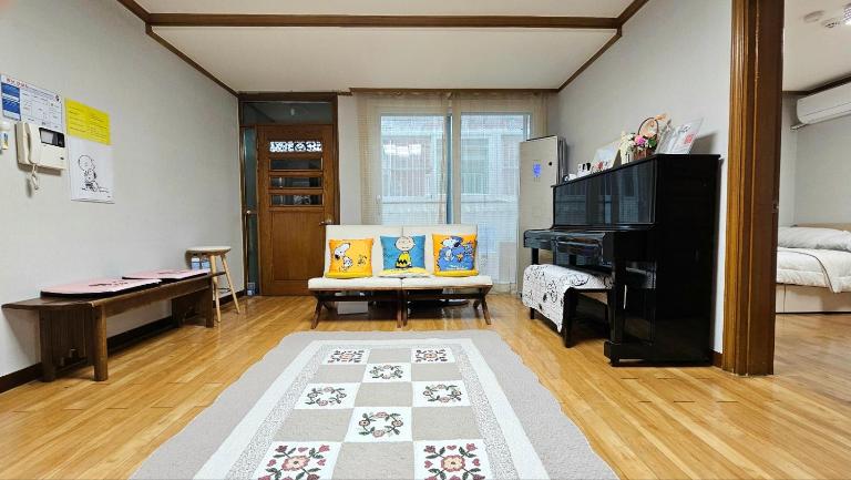 Byulchae Guest House - Foreigner Only - B&B Seul