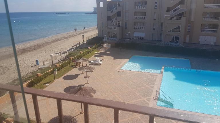 APARTAMENTO Primera Linea de playa - Bed and Breakfast La Manga del Mar Menor