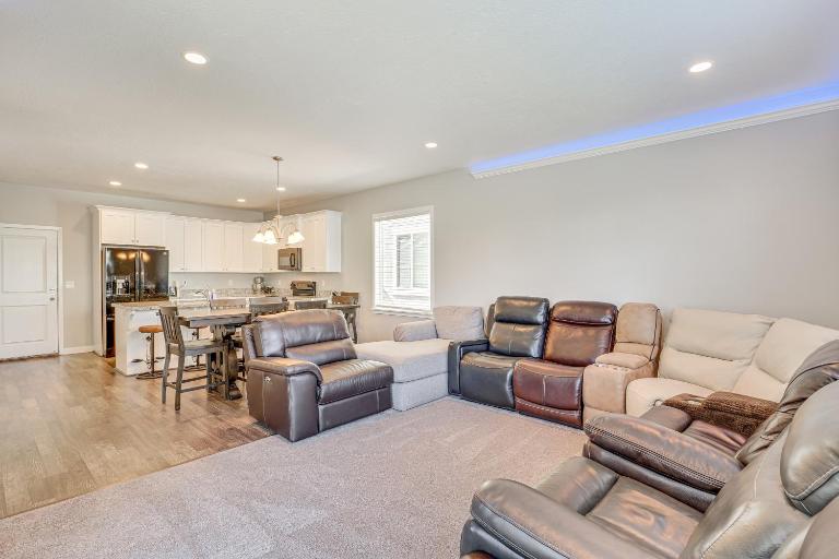 8 Mi to Loveland Aquarium: Mtn Home in Herriman! - B&B Herriman