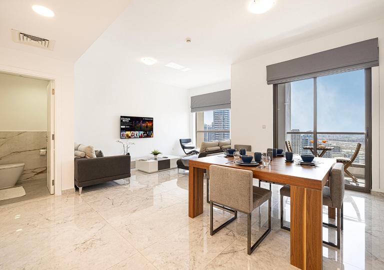 Luxury Beachfront 2Bd Apt, Shams, JBR - Bed and Breakfast Dubai