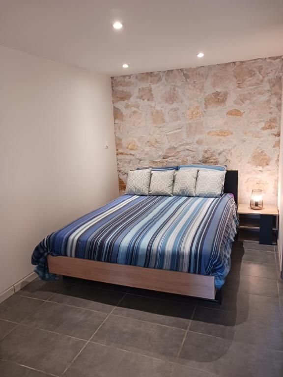 Joli studio au calme - B&B Crégandie