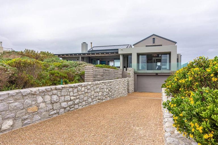 Peninsula Villa - Romansbaai - B&B Gansbaai