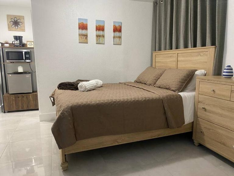 Private and Comfortable Suite near Airport Miami - B&B Miami