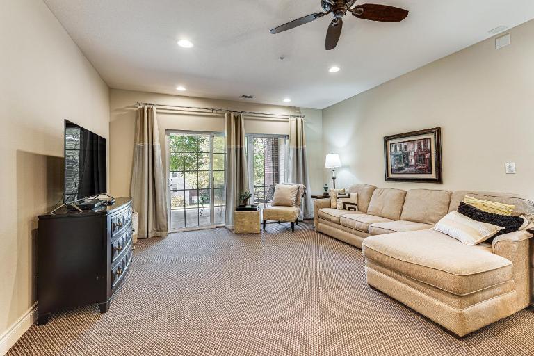 Quiet Condo w/ Patio: 3 Mi to Dtwn Branson! - Ferienwohnung Branson
