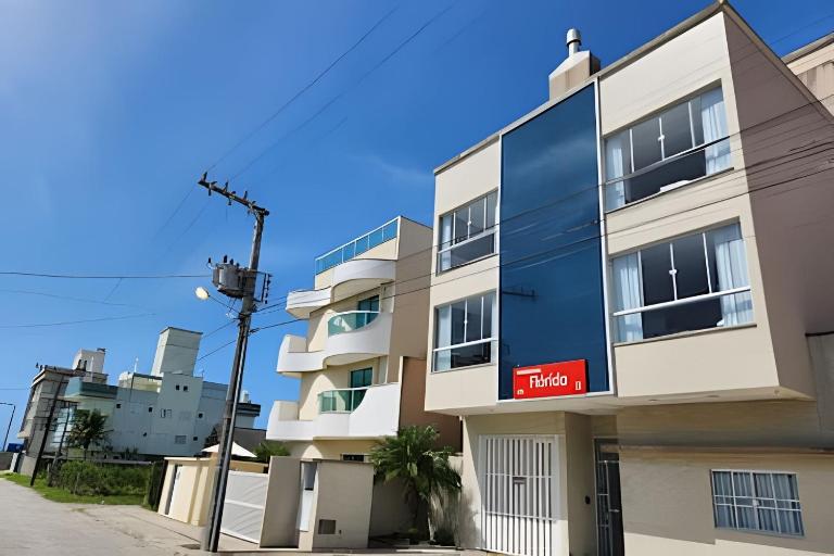 Residencial Florida II 150 mts do Mar - Ferienwohnung Bombinhas