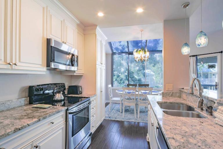 Rest A Shored - Bed and Breakfast Hilton Head