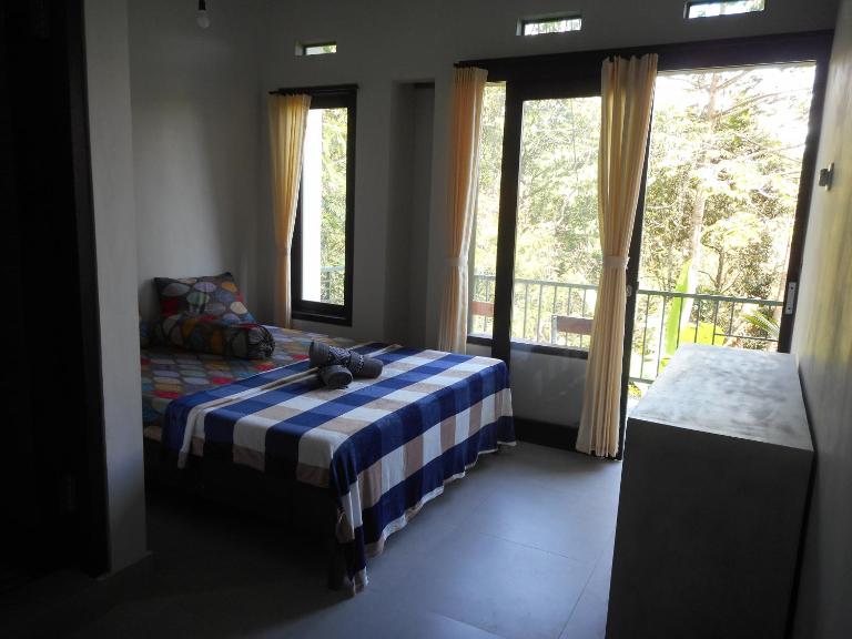 Terrace Homestay Besakih - B&B Pasek