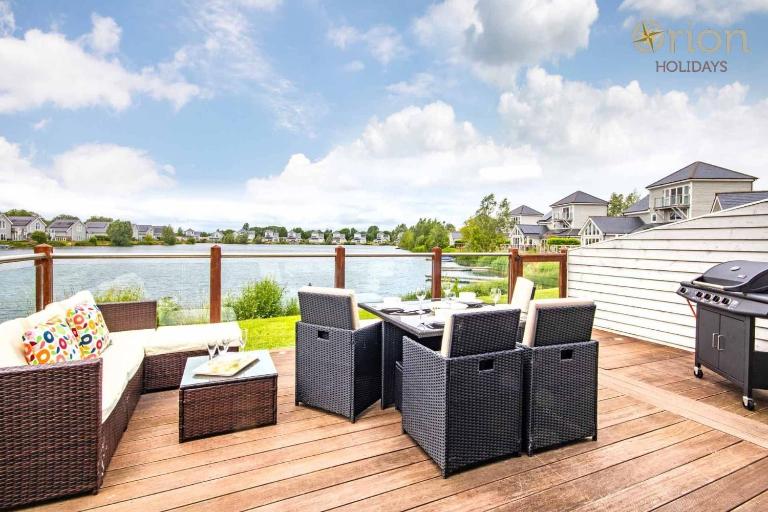 Summer Lake 32B, Meadowlark - B&B South Cerney