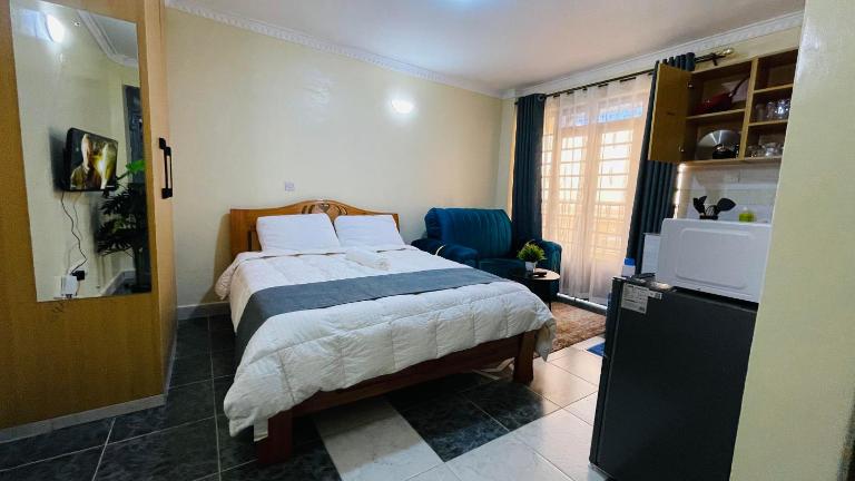 Well Furnished Studio Apartment at Kamakis Opposite Quickmart - Chambres d'hôtes Ruiru
