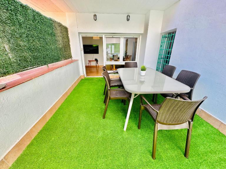 La Ibiza del Pilar - B&B Zaragoza