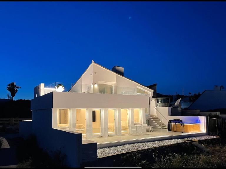 Colina Del Mar - B&B Estepona