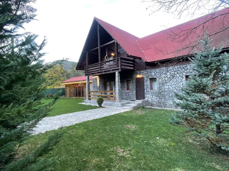 Casa Rosso - B&B Valea Măceșului