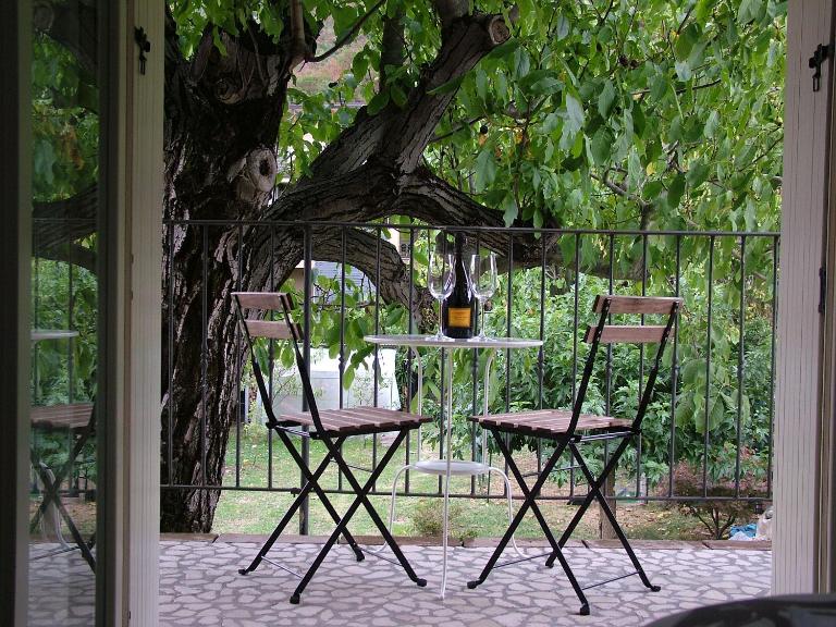 B&B Il Noce alla Finestra - B&B Roè