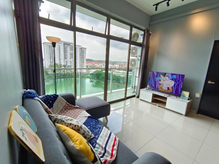 -Lake View- Mount Austin IKEA Toppen 10 mins - B187 - B&B Johor Bahru