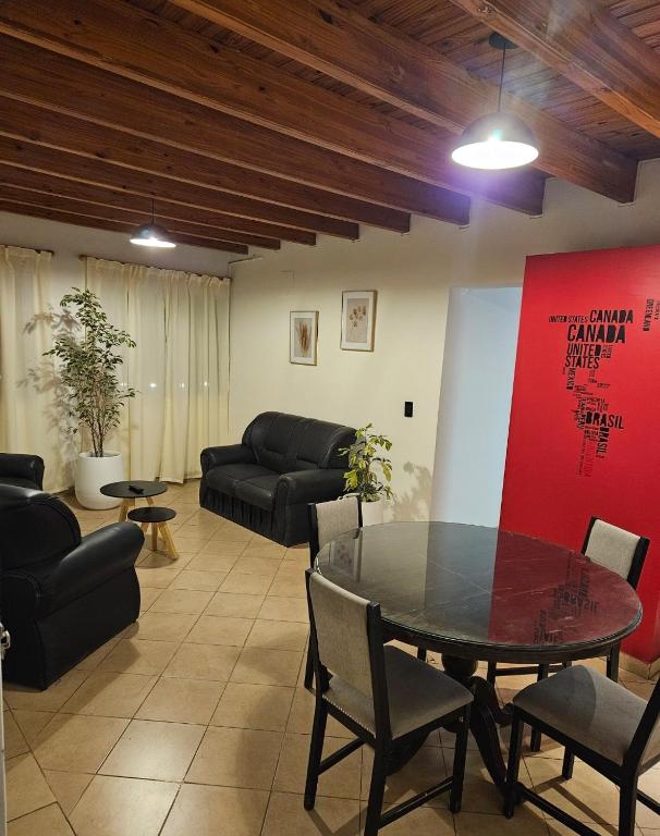 Departamento Céntrico Moderno Juan de D1OS Mendoza - B&B Mendoza