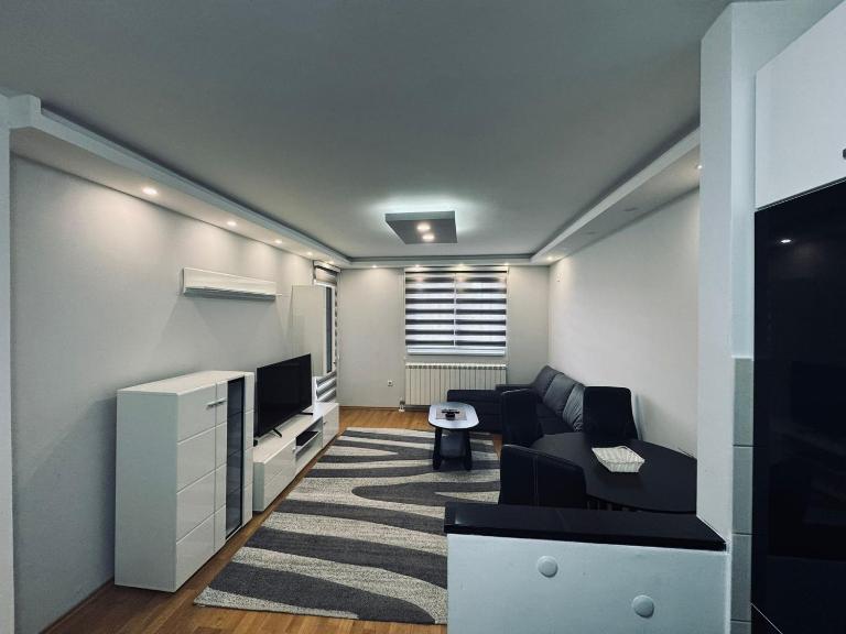 Ognjen Apartman - B&B Donje Mladice