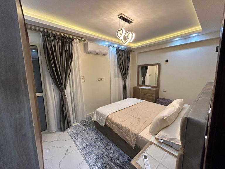 Hossam Deluxe Apartment El Hadaba Sheraton - Ferienwohnung Hurghada