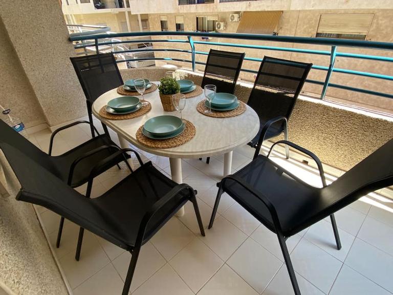 1 min to Beach and Marina - B&B Santa Pola