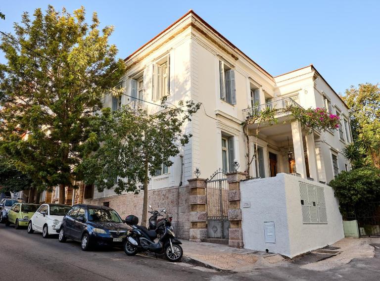 1906 Citygarden - B&B Chios
