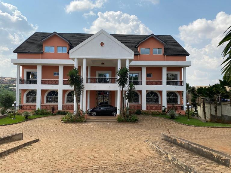 VILLA MARCO Nkomo - Bed and Breakfast Yaoundé