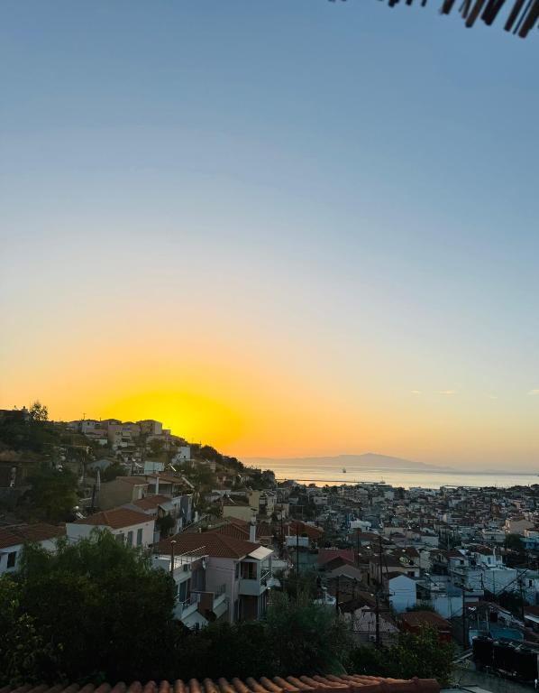 Casa de Pera In Town - Bed and Breakfast Mytilini