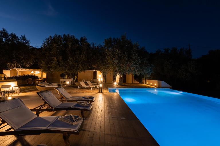 Helorus Noto - Gioi Villa con piscina - B&B Noto