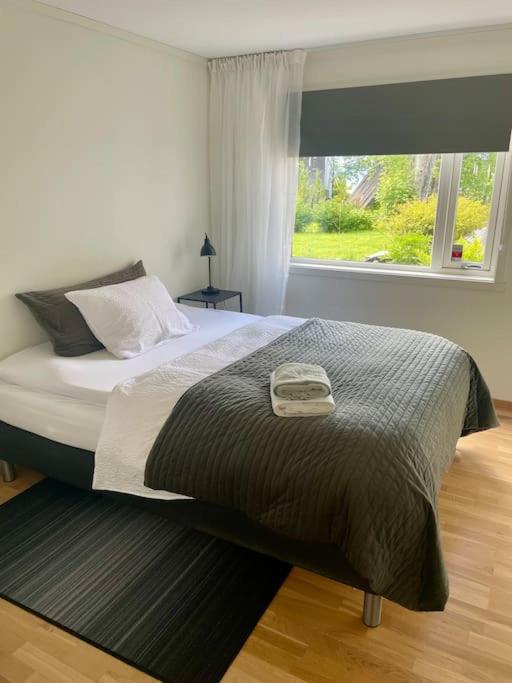 Lys og koselig leilighet nært flyplass og tur terreng - Ferienwohnung Tromsø