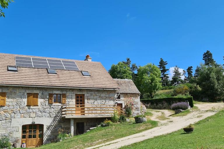 le gite du saladou- Cantal - Chambres d'hôtes Mont-Chanson