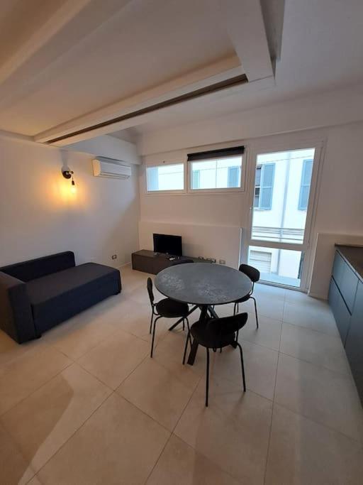 FuoriPorta Affitti Brevi - Le Petit Arc - B&B Parma