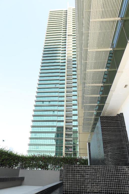 Delmon دلمون - B&B Abu Dabi