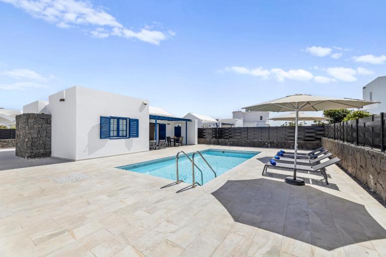 Lanzarote Villa Volcan 7 - Bed and Breakfast Playa Blanca