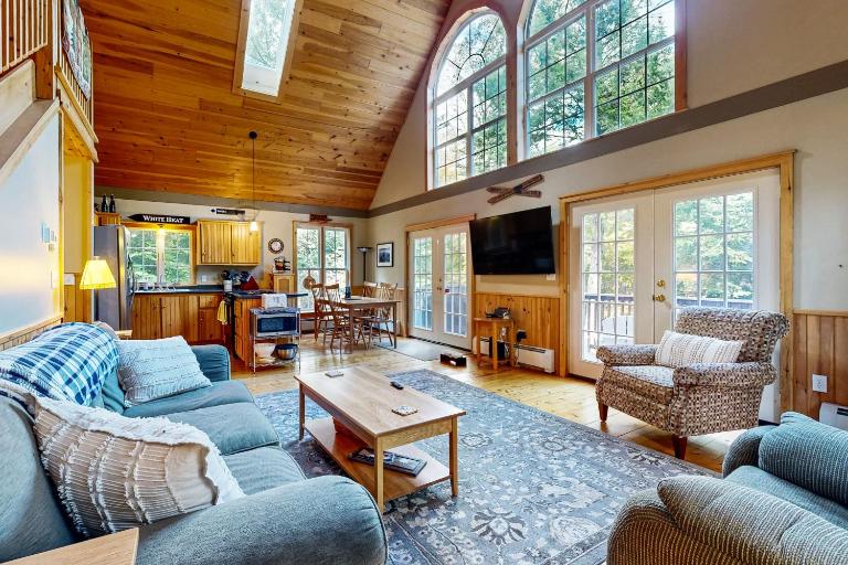 Bethel Peak Escape - B&B Bethel