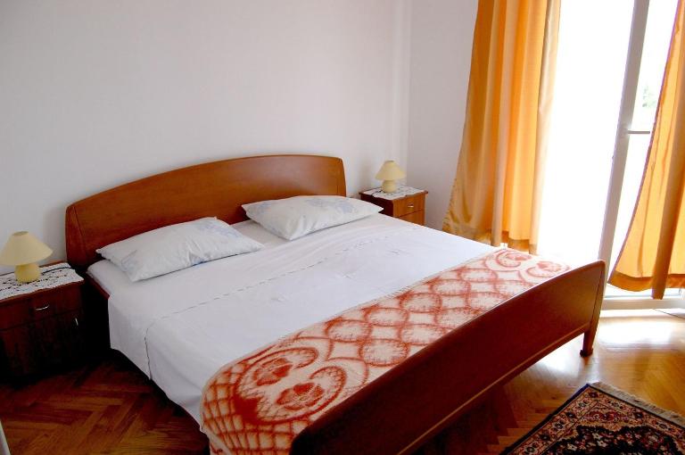 Apartments Bogovicda by El-Pi Tours - Chambres d'hôtes Malinska