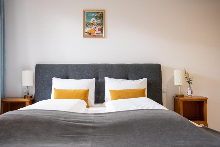 Chambre Pin Up Wings - B&B Eguisheim