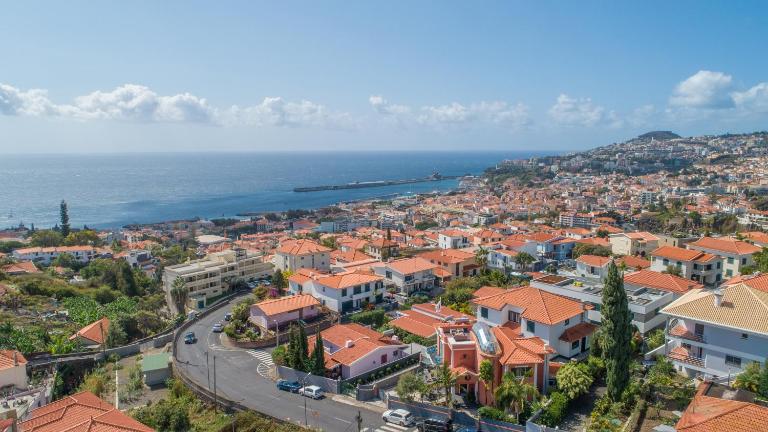 Flowers island house 5 - B&B Funchal