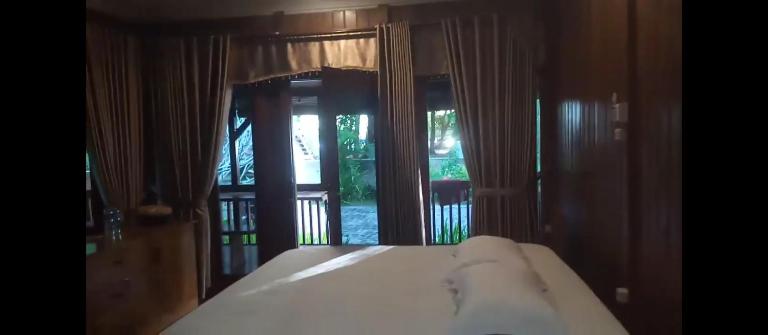 HENDRO'S SURF CAMP Pulau merah - B&B Pesanggaran