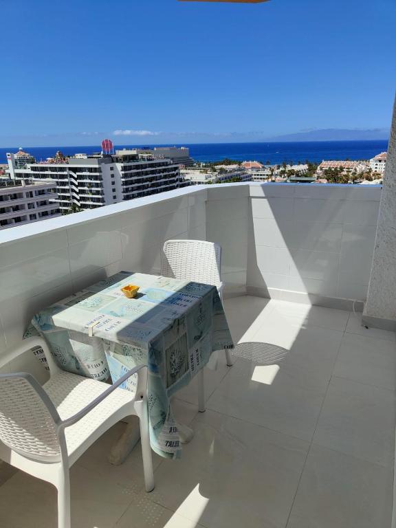 Playa Honda Vista Azul - Bed and Breakfast Arona