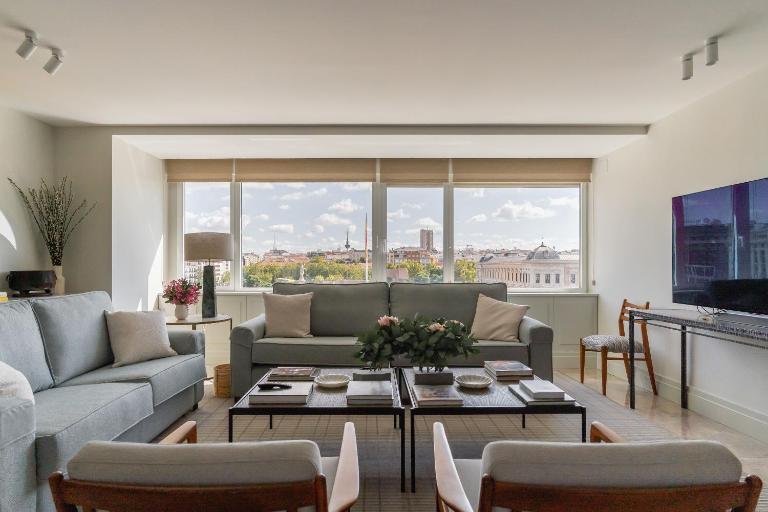 Amazing Apt with views to Colón-2Bdr 2Bths - B&B Madrid