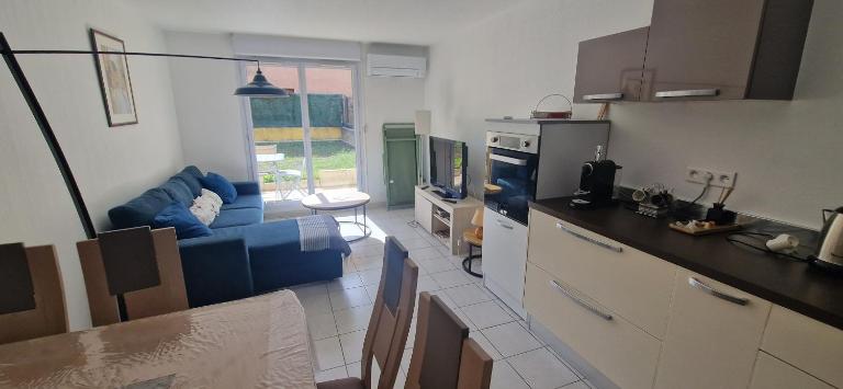 Appartement, 1 chambre, jardin privatif - B&B Venelles