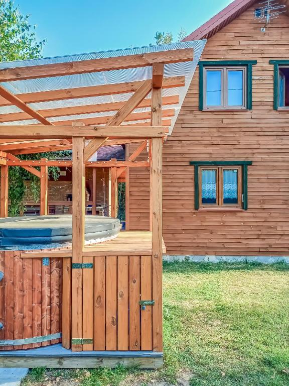 DOMKI U JOANNY - B&B Przezmark