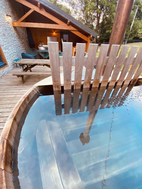 Gîtes et yourte le Tucaou avec bains nordiques - B&B Camous