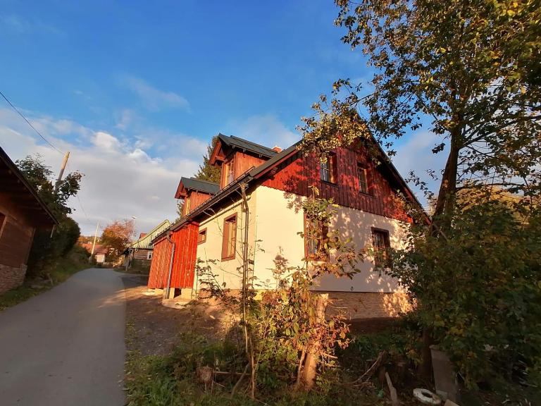 Chalupa U Maňouse - Bed and Breakfast Vysoké nad Jizerou