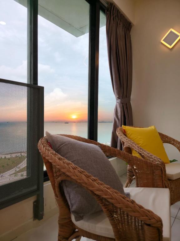NEW Sunrise Gurney with SEAVIEW 无敌日出海景 - B&B George Town