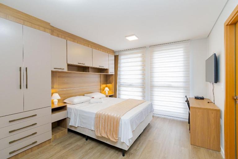 Studio com Vaga no Edifício Trajano - TRA0401 - Ferienwohnung Curitiba