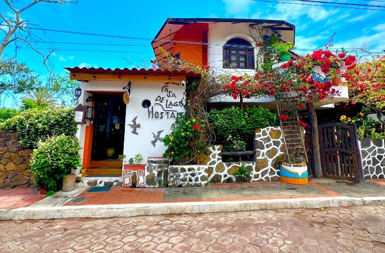Casa del Lago Lodging House - Chambres d'hôtes Puerto Ayora